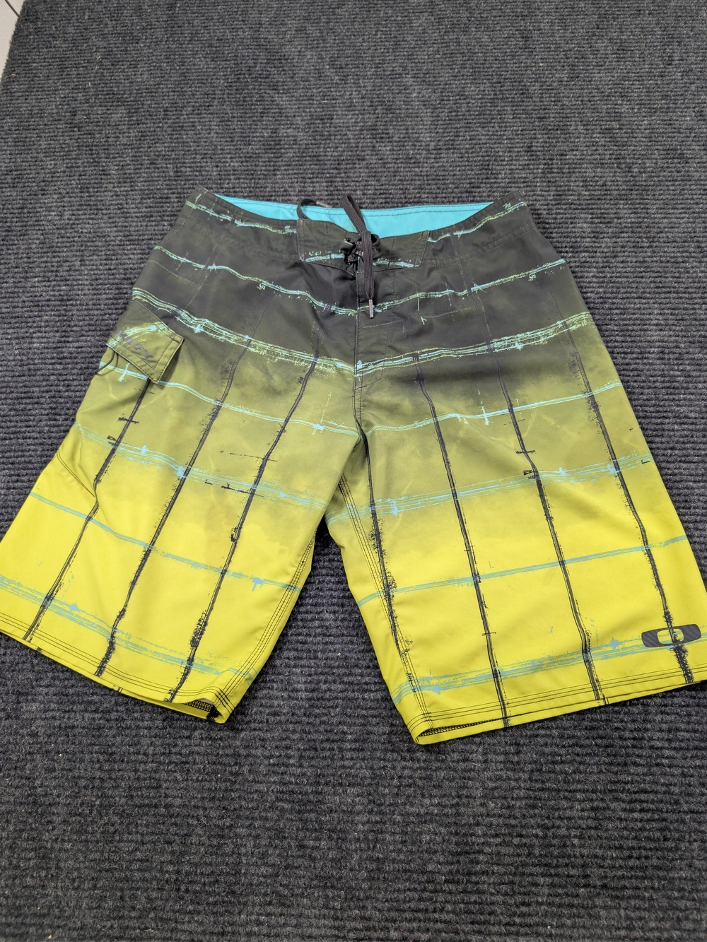 Oakley Yellow to Black Gradient Men's Board Shorts with Blue Accents